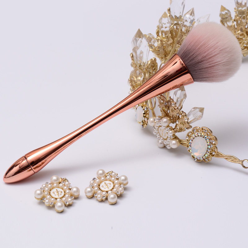 goblet big powder makeup brushes