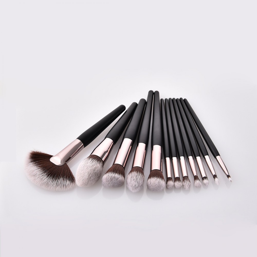 Synthetic hair 12 piece makeup brushes set