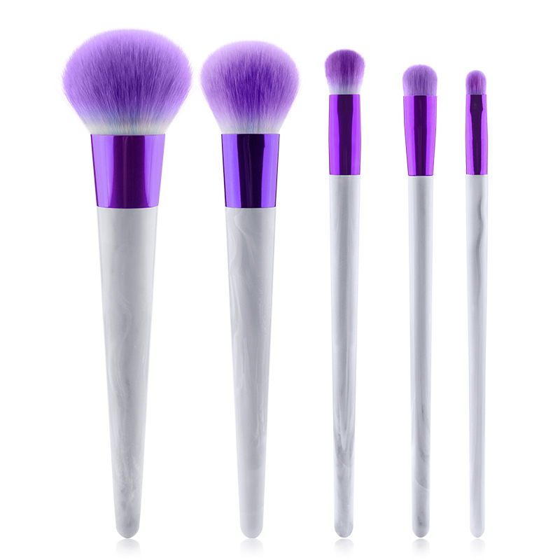 Customized makeup brushes set