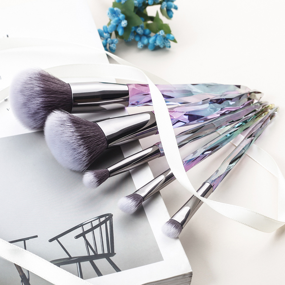 NEW Diamond makeup brushes set